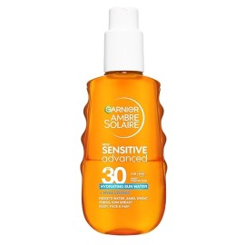 GARNIER Ambre Solaire New Sensitive Advanced SPF30, Ενυδατικό Αντηλιακό Νερό για Πρόσωπο και Σώμα -150ml