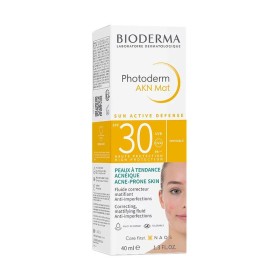 BIODERMA Photoderm AKN Mat SPF30 Fluide, Αντηλιακή Λεπτόρρευστη Κρέμα με Δράση Κατά της Ακμής - 40ml